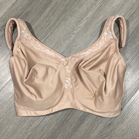 Glamorize Magic Lift Beige/Nude Seamless No Wire Padded Strap Bra size 34 I - Picture 1 of 8